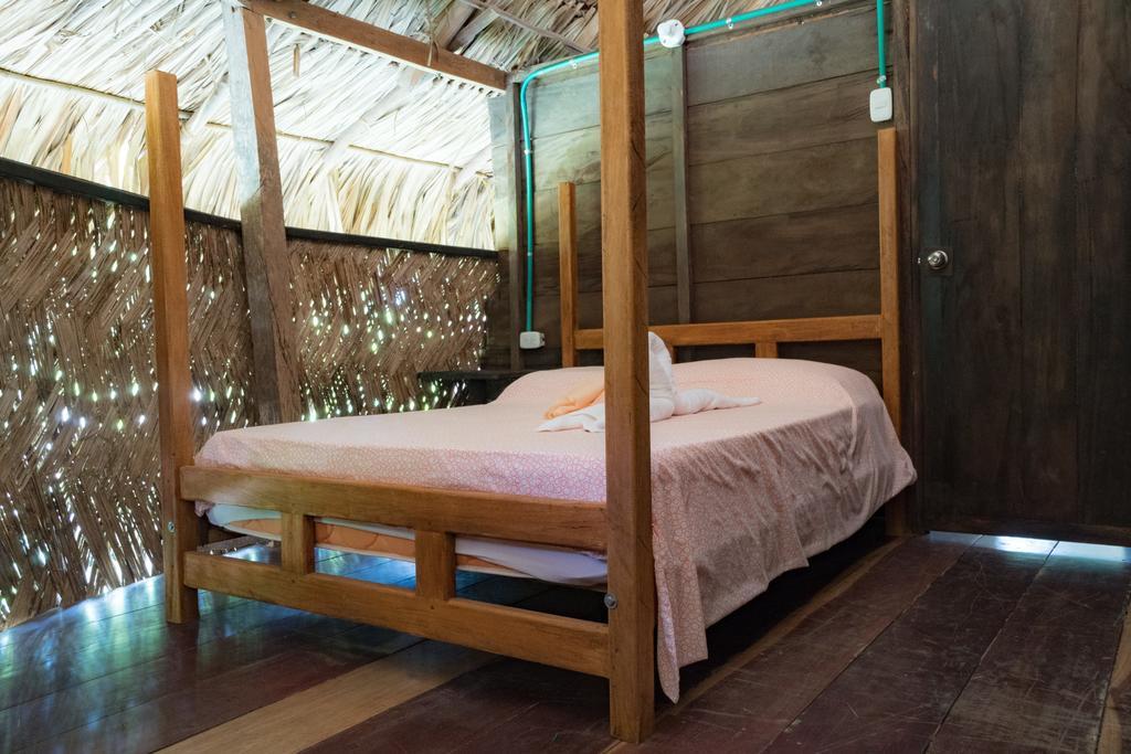 Hostal La Media Luna Паломино Екстериор снимка